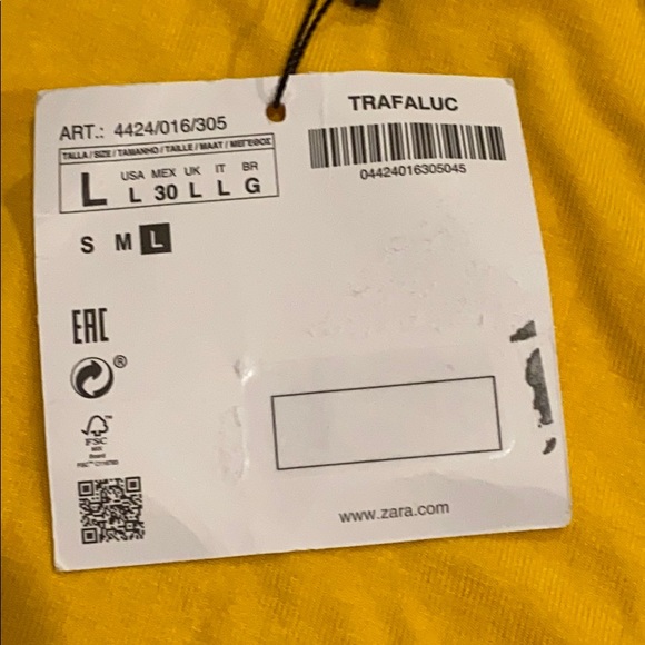 NWT Zara Trafaluc Yellow Crop Top - Picture 3 of 5